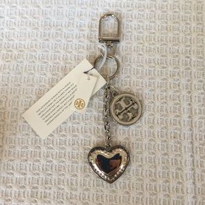 Tory Burch Logo & Metallic Heart Key Fob